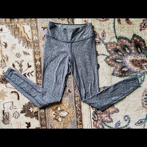 Nike leggings